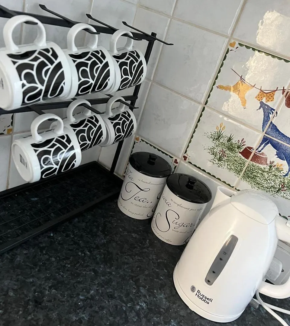 Spacious Three Bed-Room House With Free Parking Nottingham United Kingdom